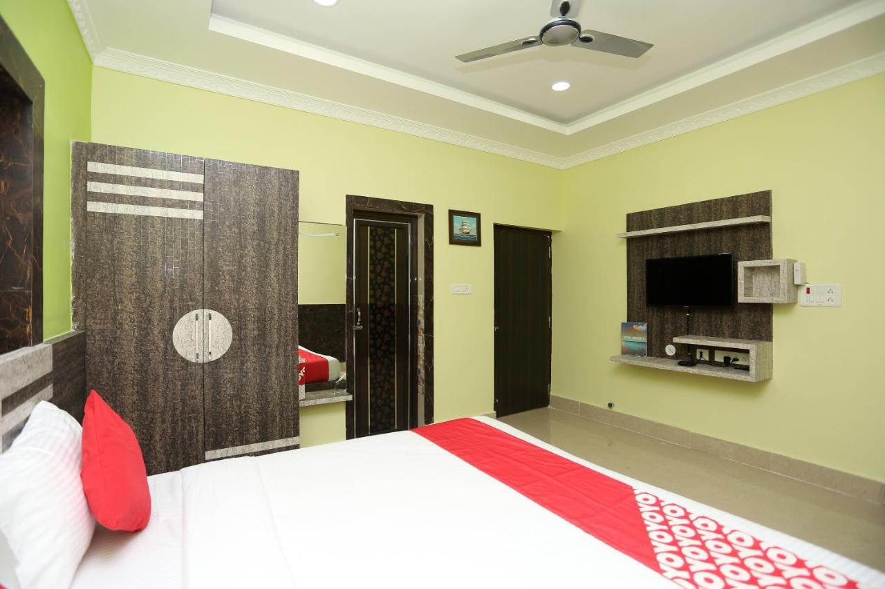 Oyo 24317 Aditya Guest House 3 Bhubaneswar Exterior photo
