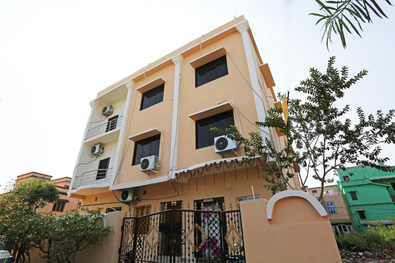 Oyo 24317 Aditya Guest House 3 Bhubaneswar Exterior photo